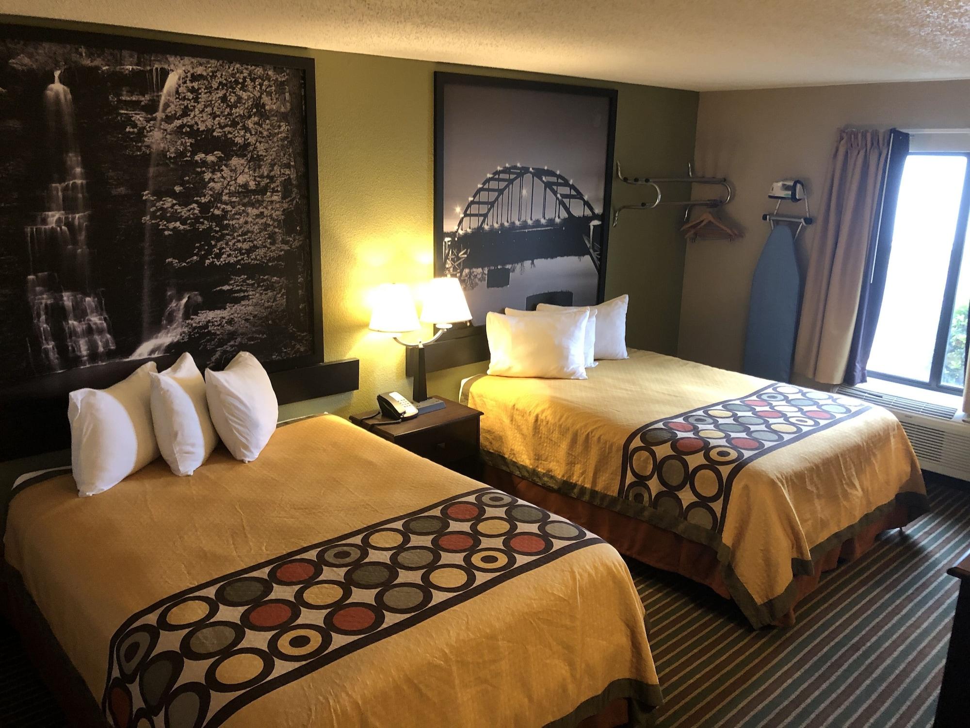 Super 8 By Wyndham Harrison Ar Motel Bagian luar foto