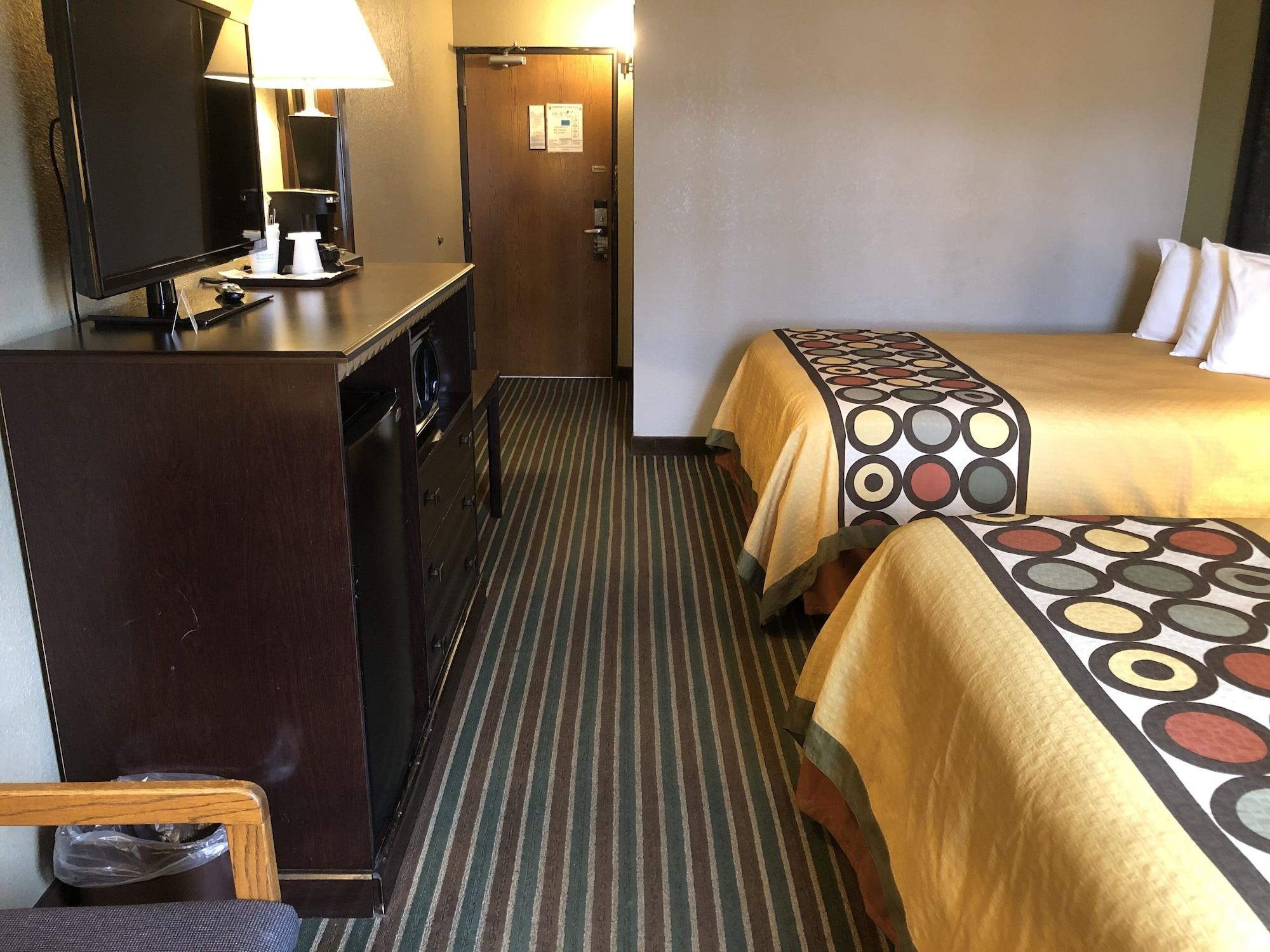 Super 8 By Wyndham Harrison Ar Motel Bagian luar foto